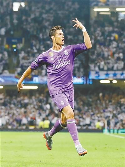 年轻球员高 年轻球员高